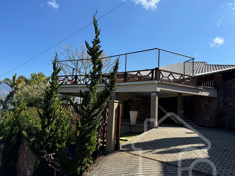 Casa Luxo nas Braunes com Vista Incrível