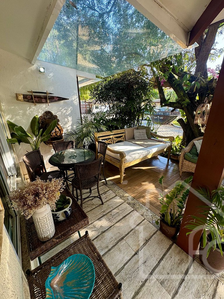 Casa incrível em Geribá em condomínio completo