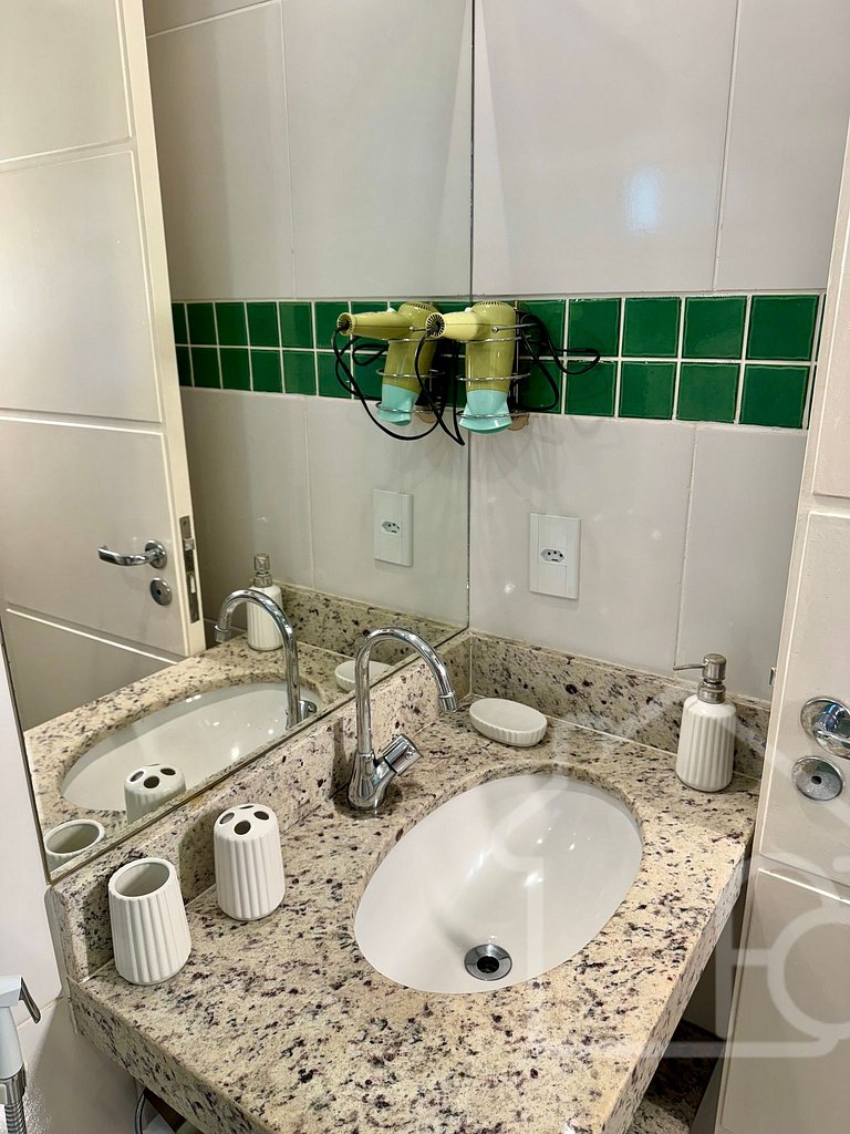 Casa incrível em Geribá em condomínio completo