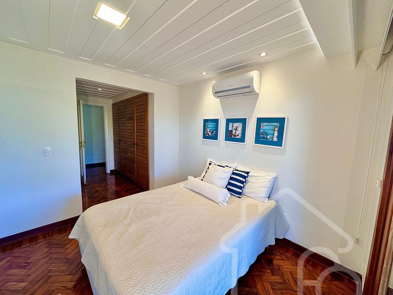 Mansão de Alto Padrão em Geribá com Jacuzzi