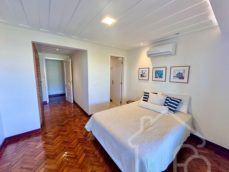 Mansão de Alto Padrão em Geribá com Jacuzzi