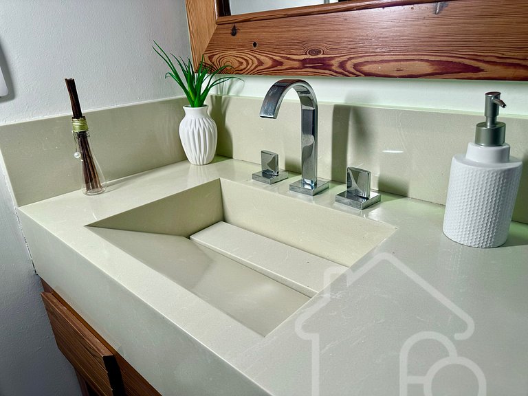 Mansão de Alto Padrão em Geribá com Jacuzzi