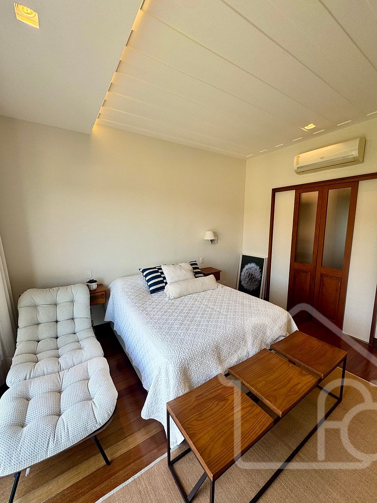 Mansão de Alto Padrão em Geribá com Jacuzzi