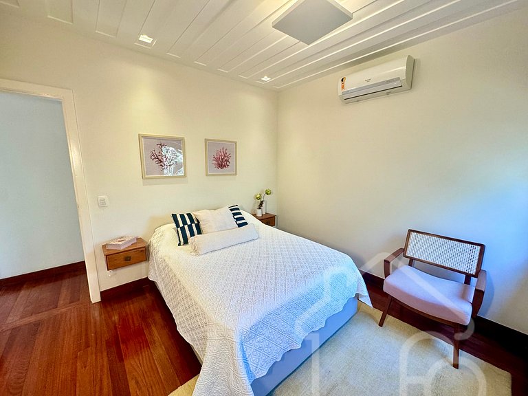 Mansão de Alto Padrão em Geribá com Jacuzzi