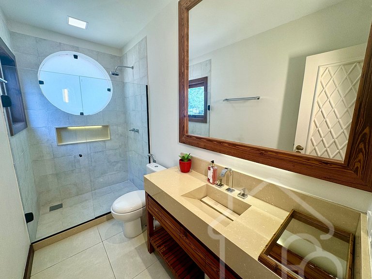 Mansão de Alto Padrão em Geribá com Jacuzzi