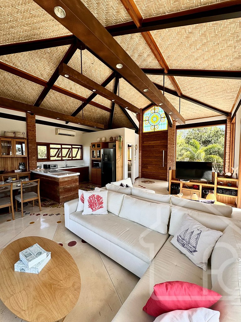 Mansão de Alto Padrão em Geribá com Jacuzzi