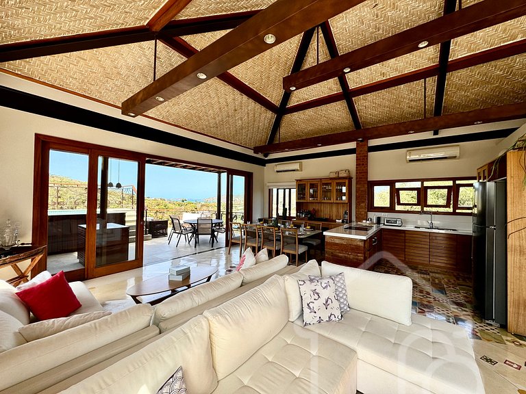 Mansão de Alto Padrão em Geribá com Jacuzzi