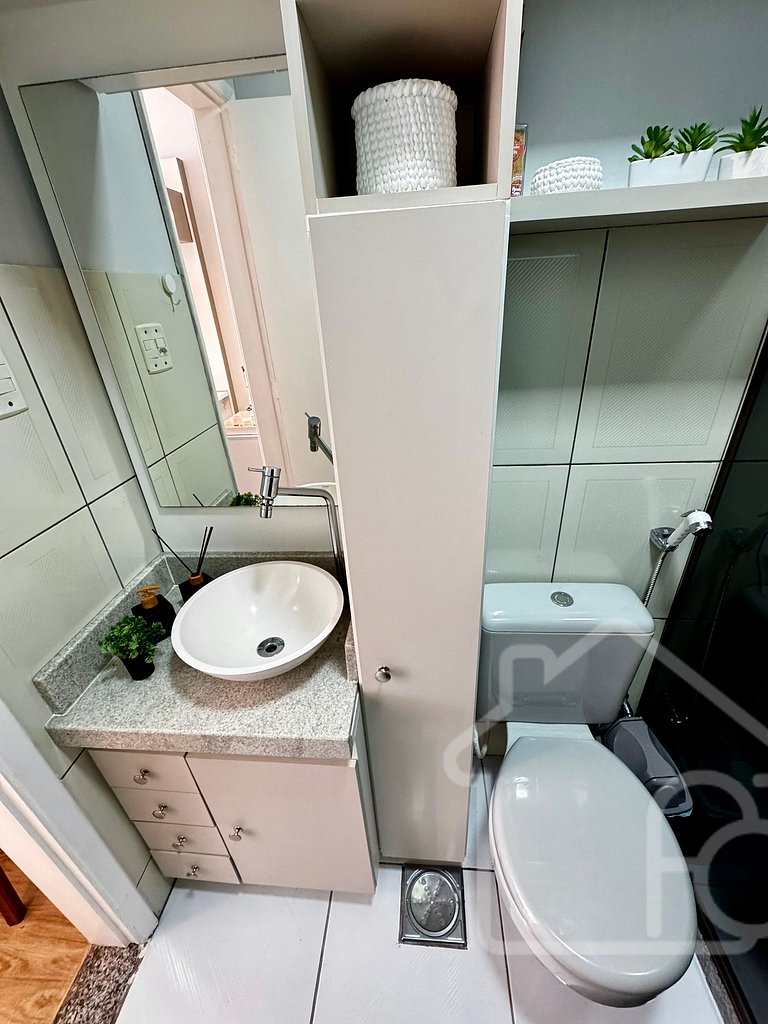 Estúdio aconchegante no centro com elevador