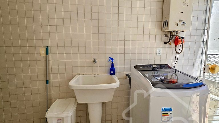 Refúgio em Búzios: Piscina, Sauna e Conforto