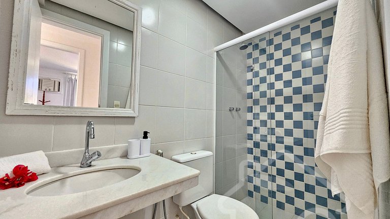 Refúgio em Búzios: Piscina, Sauna e Conforto