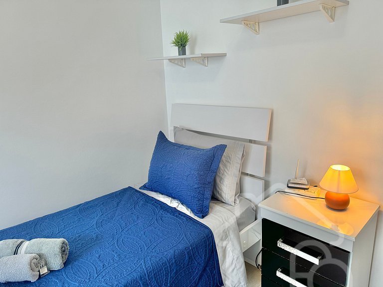 Apartamento em Olaria com piscina e playground