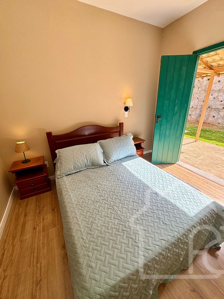 Casa com Jacuzzi e Área Gourmet em Mury