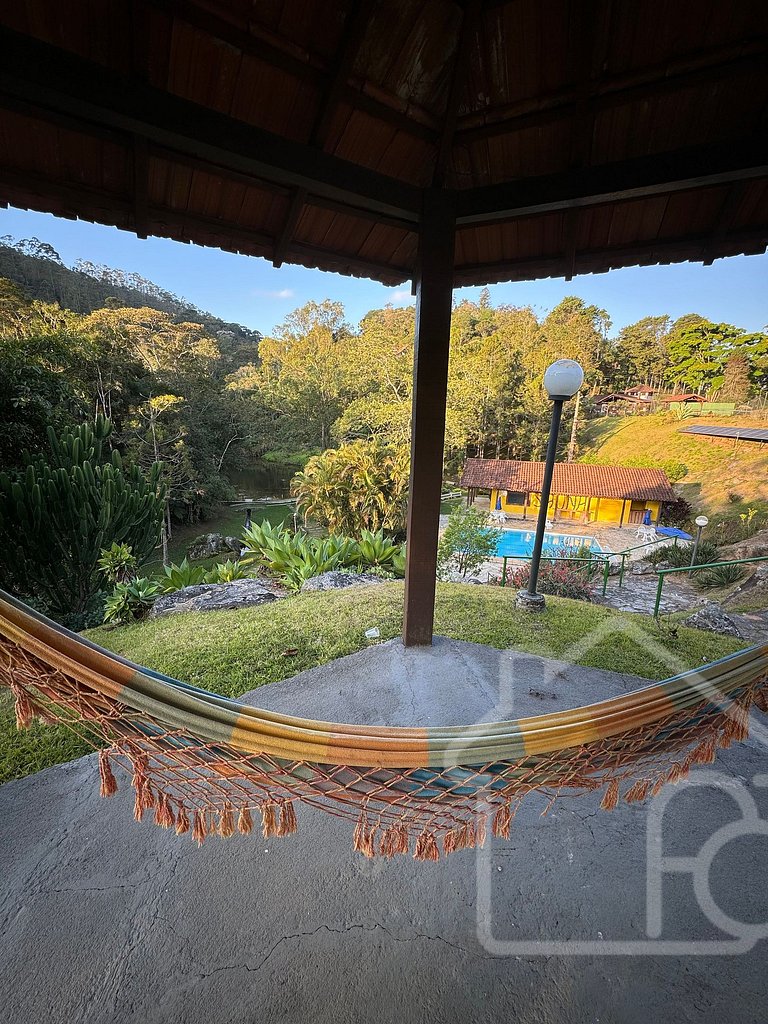 Casa com Jacuzzi e Área Gourmet em Mury