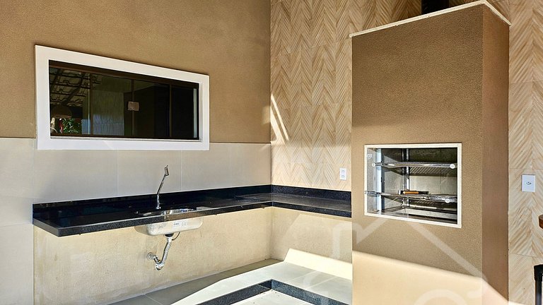 Casa em Geribá com Área Gourmet e Churrasqueira