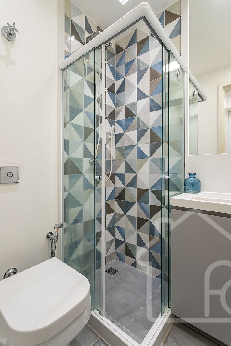 Loft design na Cinelândia • metrô ao lado + ar