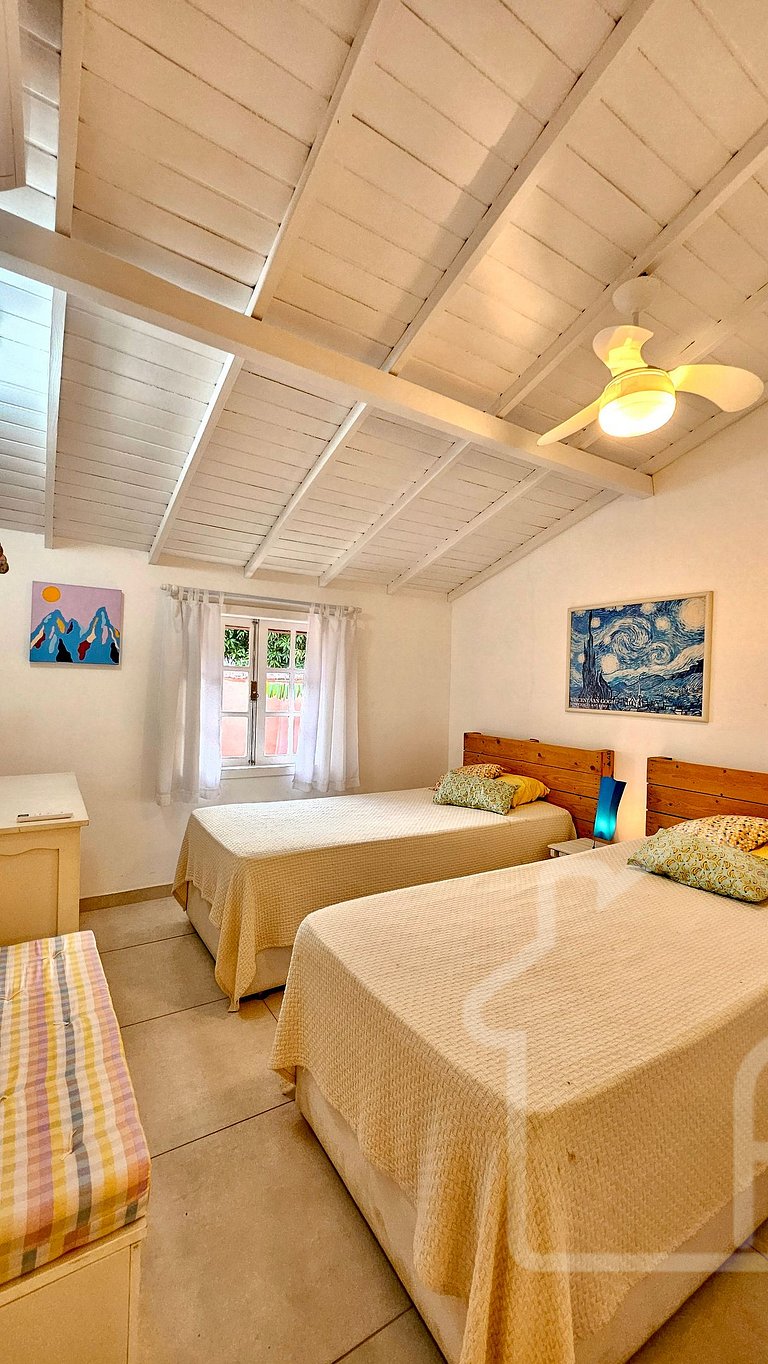 Casa em Geribá – Condomínio com Piscina