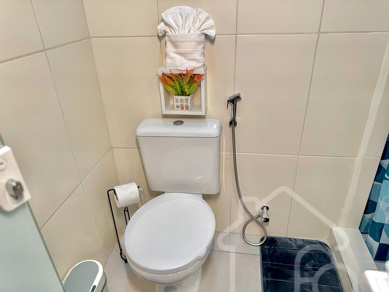 Estúdio no centro com ar-condicionado