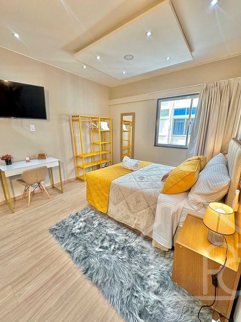 Estúdio no centro com ar-condicionado