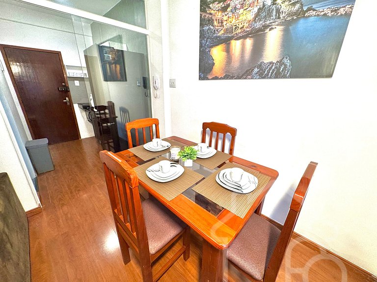 Apartamento central com ar-condicionado