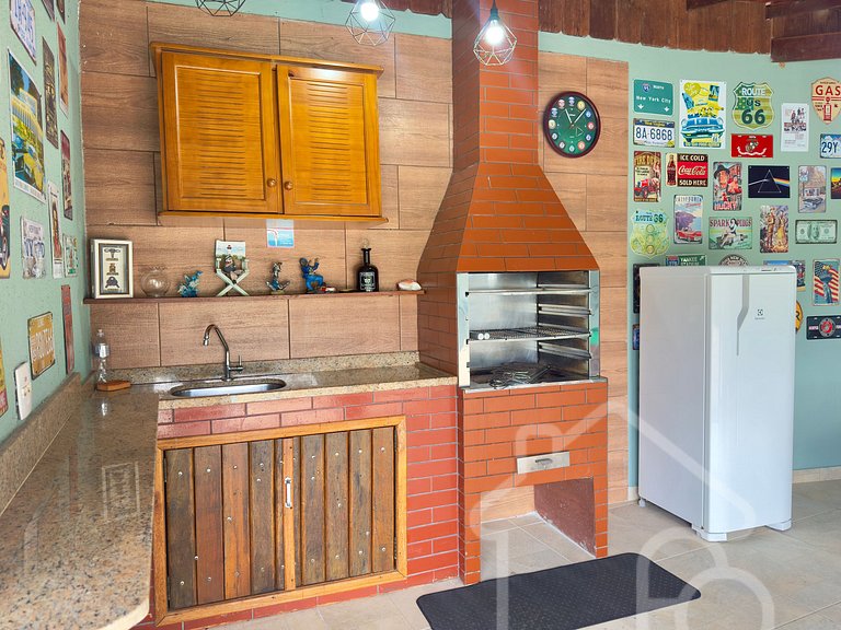 Casa nas montanhas com piscina e sauna