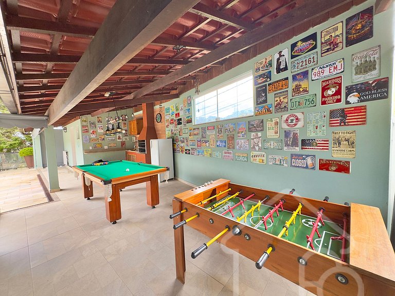 Casa nas montanhas com piscina e sauna