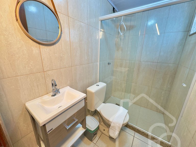 Casa nas montanhas com piscina e sauna