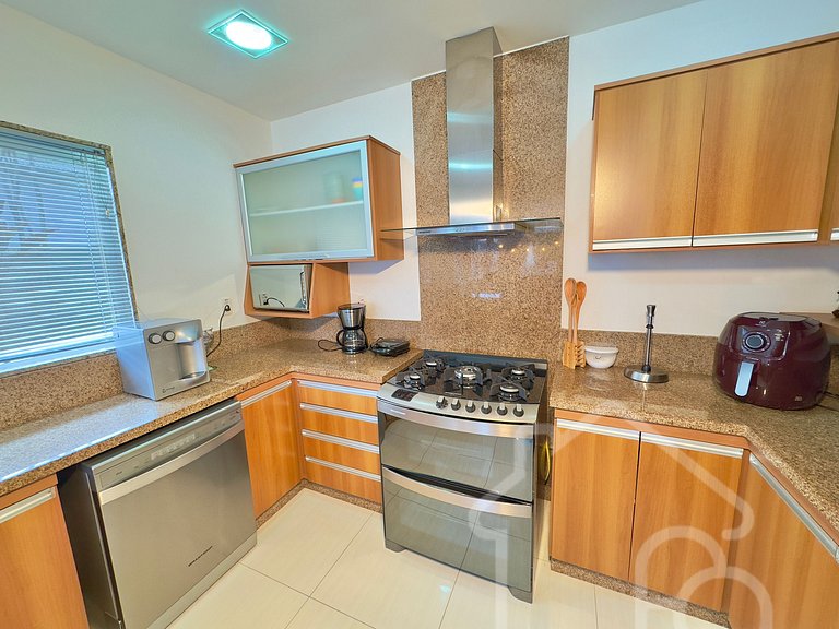 Casa nas montanhas com piscina e sauna