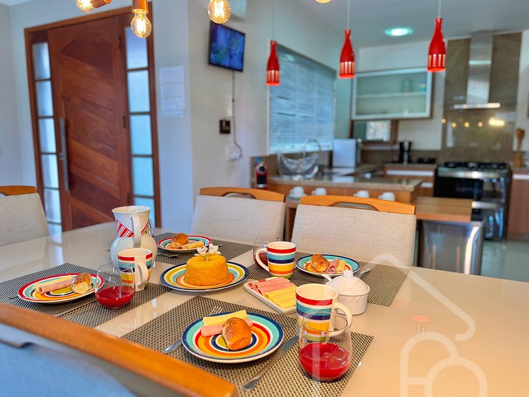 Casa nas montanhas com piscina e sauna