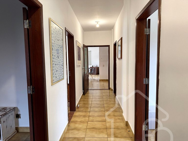 Casa Incrível com Vista para as Montanhas