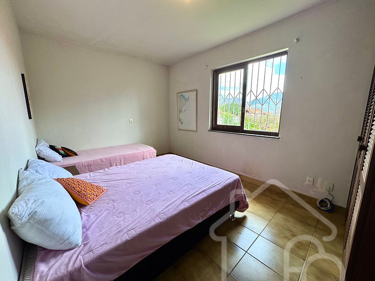 Casa Incrível com Vista para as Montanhas