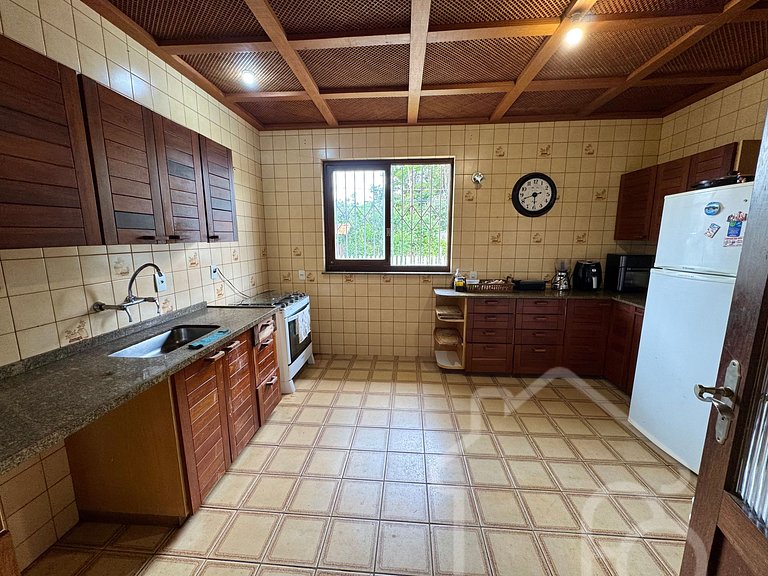 Casa Incrível com Vista para as Montanhas