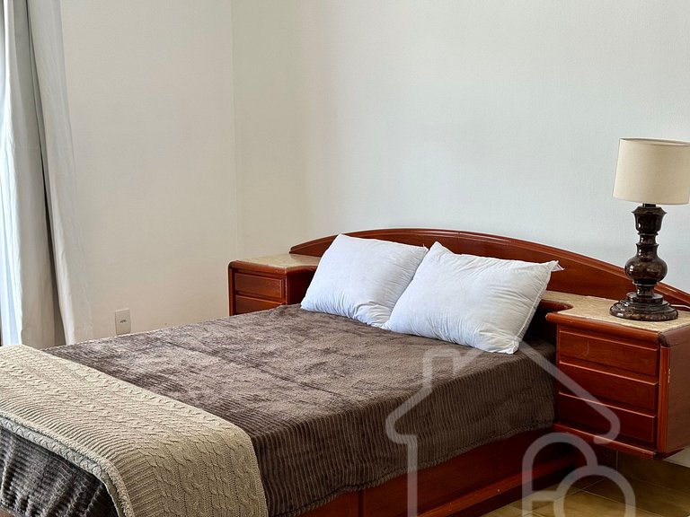 Casa Incrível com Vista para as Montanhas