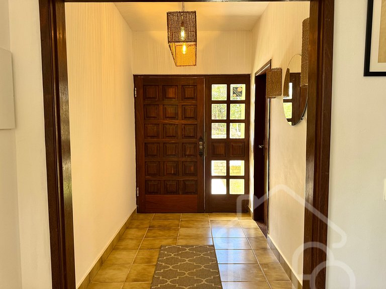 Casa Incrível com Vista para as Montanhas