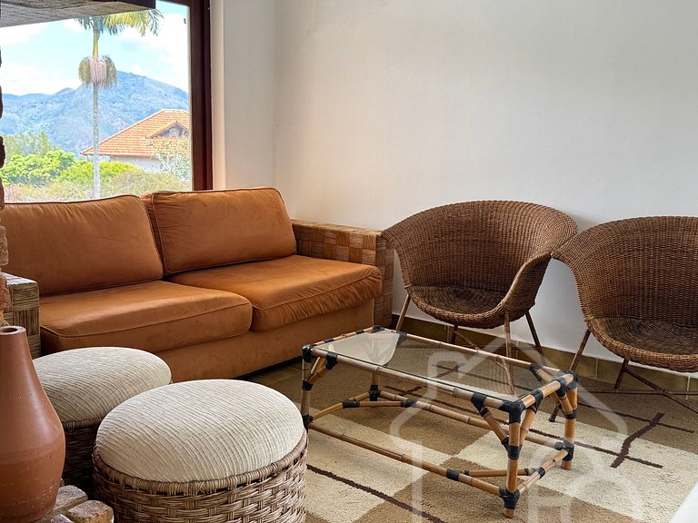 Casa Incrível com Vista para as Montanhas