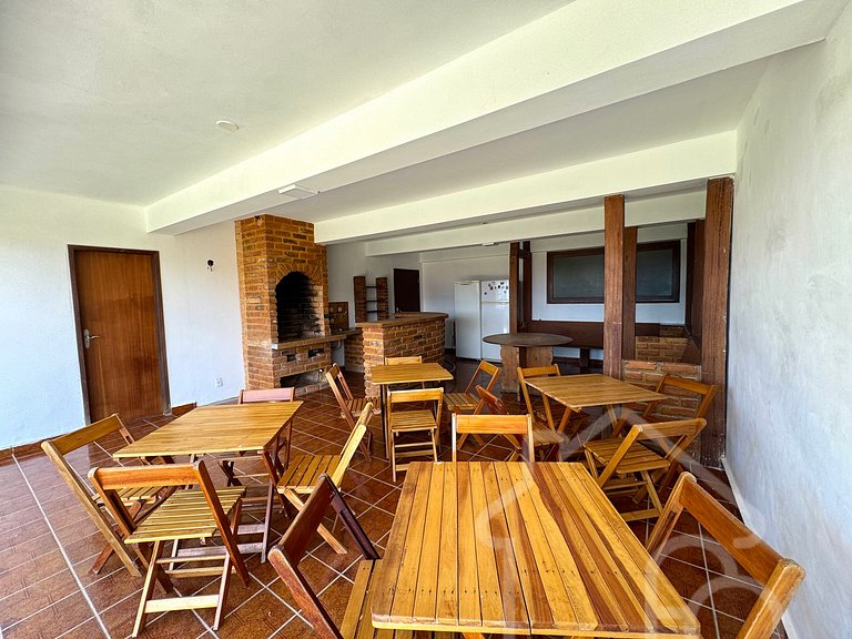 Casa Incrível com Vista para as Montanhas