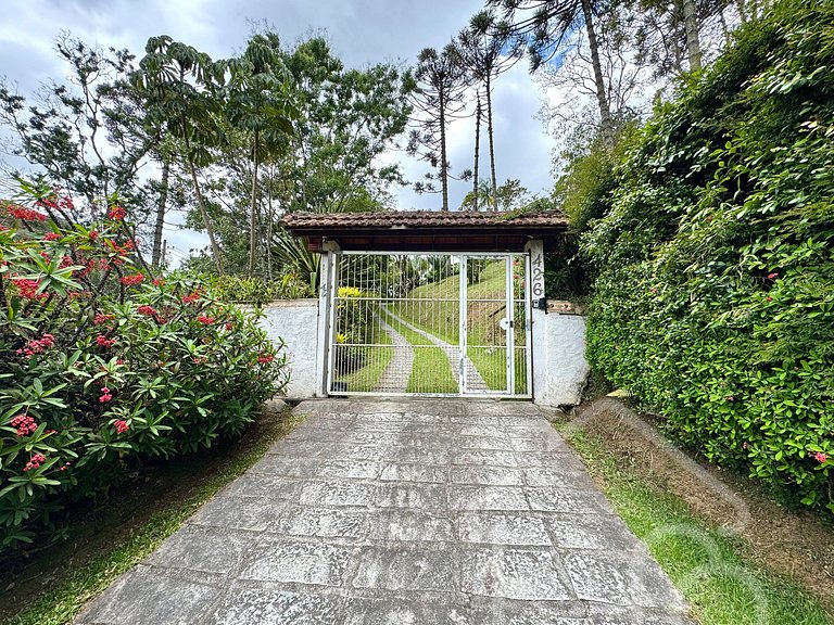 Casa com vista para as montanhas