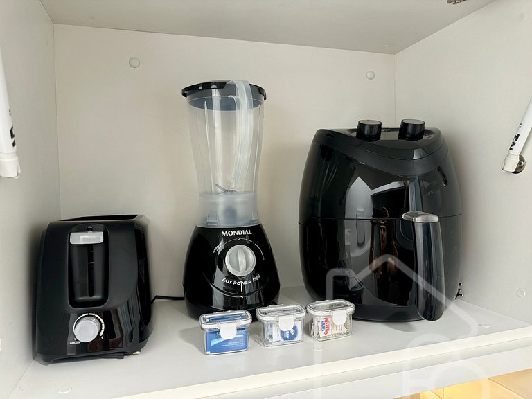 Estúdio reformado no Leblon | 5 min da praia