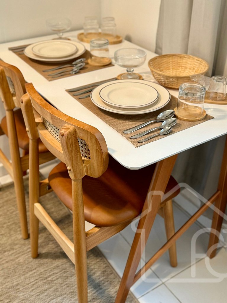 Estúdio reformado no Leblon | 5 min da praia