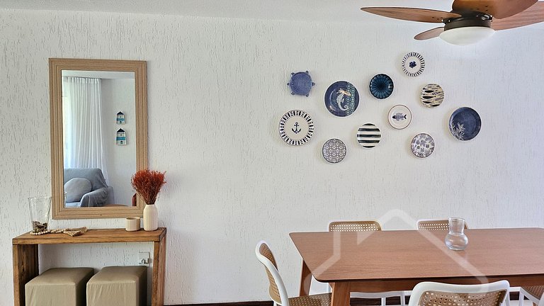 Casa com piscina em condomínio na Rasa