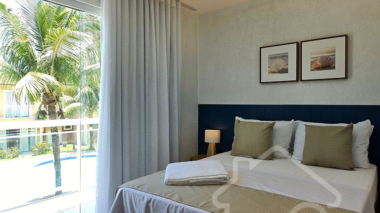 Casa com piscina em condomínio na Rasa