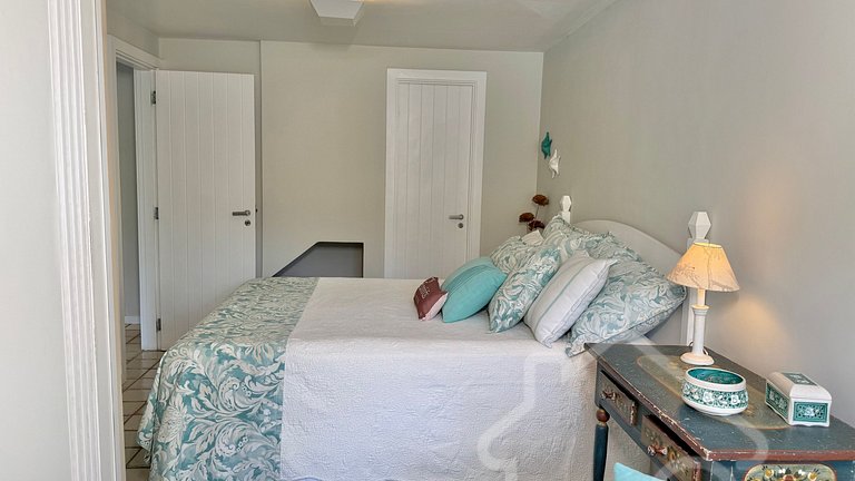 Casa de Luxo com Cais e Piscina – Angra dos Reis