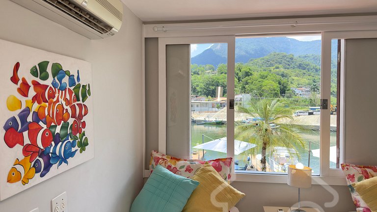 Casa de Luxo com Cais e Piscina – Angra dos Reis