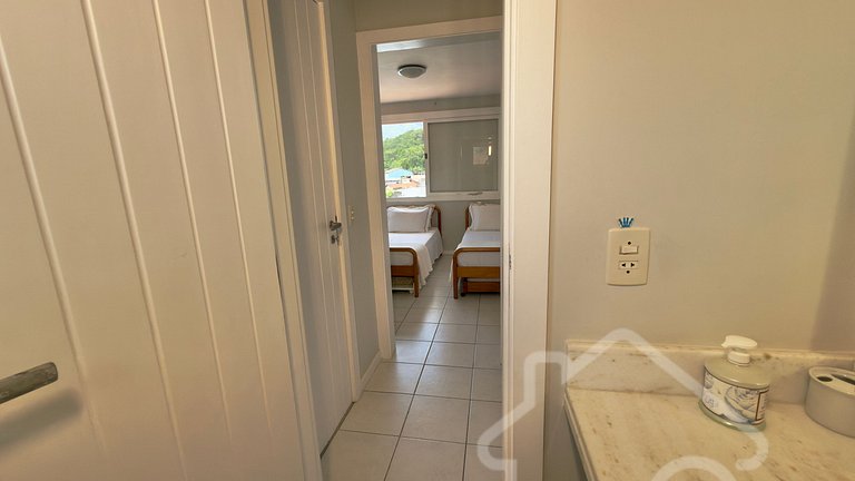 Casa de Luxo com Cais e Piscina – Angra dos Reis