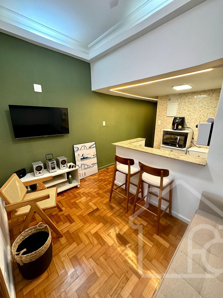 Apto Reformado em Copacabana