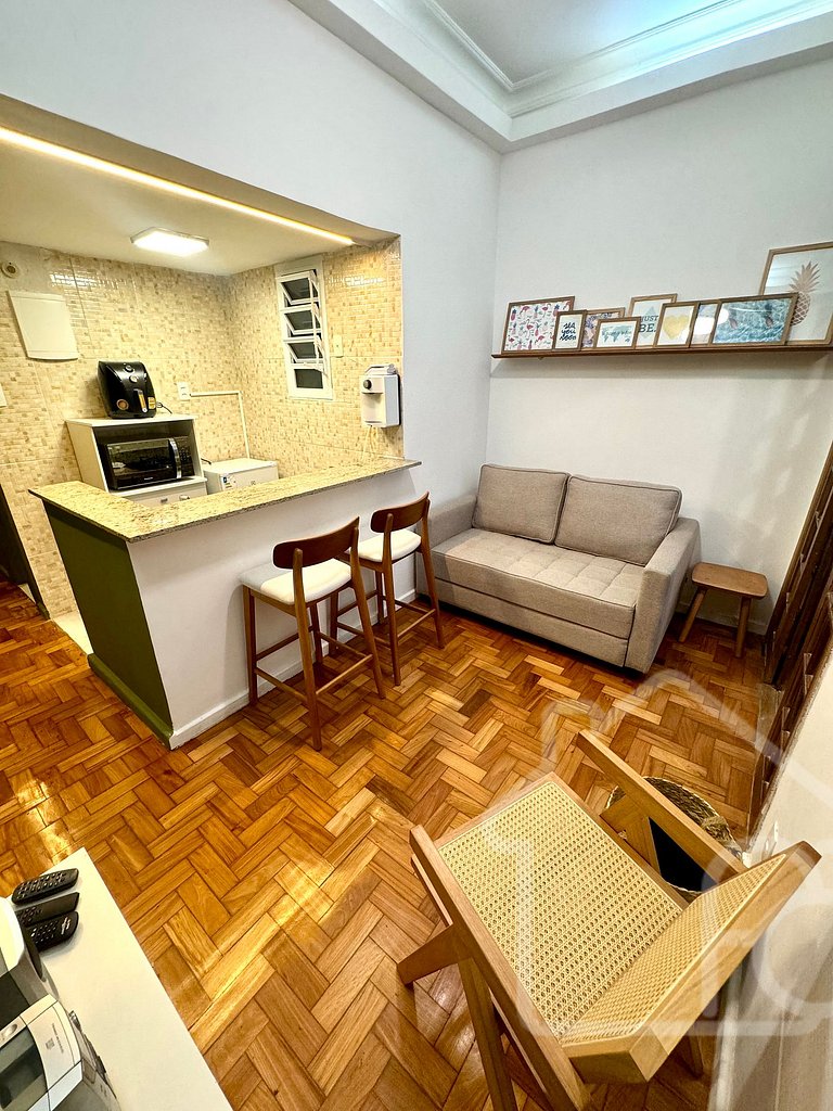 Apto Reformado em Copacabana