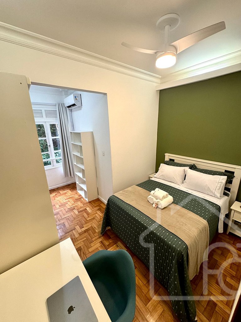 Apto Reformado em Copacabana