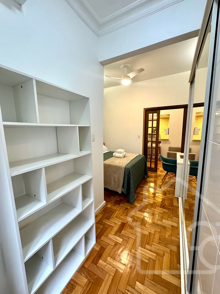 Apto Reformado em Copacabana