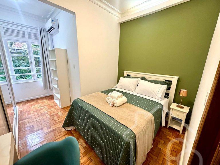 Apto Reformado em Copacabana