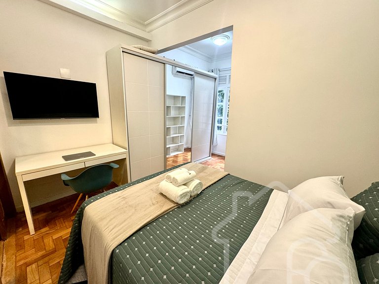 Apto Reformado em Copacabana