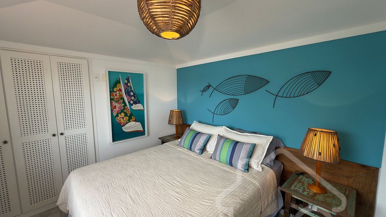 Cobertura de Luxo Pé na Areia em Angra